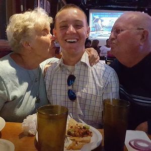 Meet your Posher, Zach